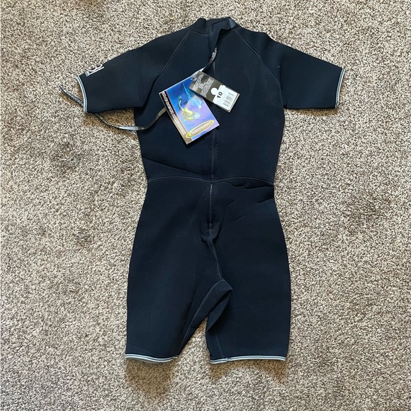 Henderson wetsuit - Picture 2 of 4